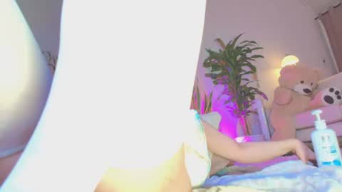 Snapshot of erotik_lady chatting on July 14, 2026, 10:21 am TINY online show from July 14, 2026, 10:21 am