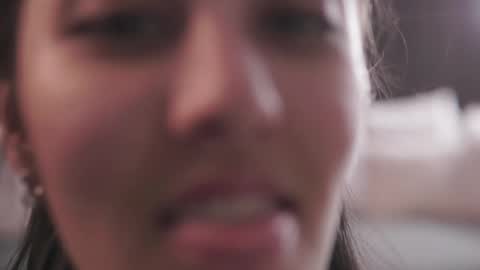 Snapshot of erynharteau chatting on February 3, 2026, 10:53 am Hi Im Lori online show from February 3, 2026, 10:53 am