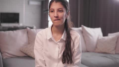 Snapshot of erynharteau chatting on February 15, 2026, 8:57 am Hi Im Lori online show from February 15, 2026, 8:57 am