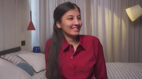 Snapshot of erynharteau chatting on February 28, 2026, 9:10 am Hi Im Lori online show from February 28, 2026, 9:10 am