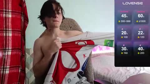 Snapshot of esajukyy chatting on October 18, 2025, 8:15 am esajukyy online show from October 18, 2025, 8:15 am