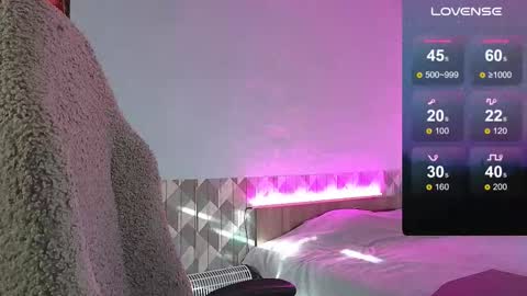 Snapshot of esajukyy chatting on October 25, 2025, 5:04 am esajukyy online show from October 25, 2025, 5:04 am