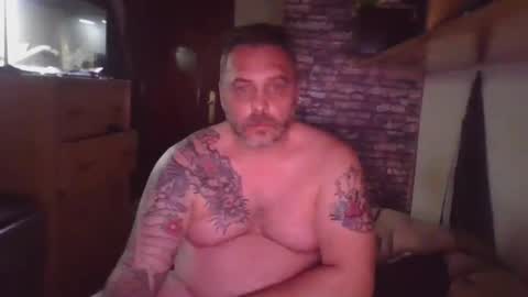 Snapshot of esclavosex40 chatting on October 23, 2025, 5:44 pm esclavosex40 online show from October 23, 2025, 5:44 pm