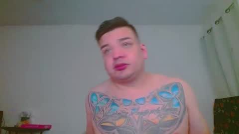 escodamus12 online show from January 8, 2025, 12:49 am