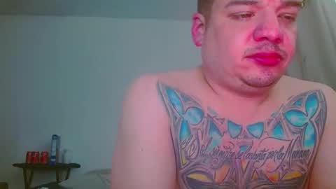 escodamus12 online show from January 17, 2025, 10:12 pm