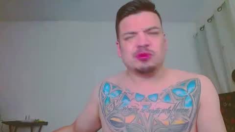 escodamus12 online show from February 8, 2025, 1:33 pm