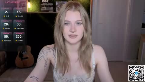 EshleGreen online show from May 24, 2026, 3:28 pm
