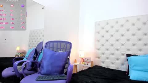 esmeralda  online show from February 21, 2026, 2:51 pm