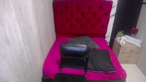 esmeralda black online show from July 3, 2026, 3:13 am