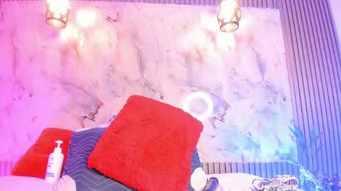 Snapshot of esmeralda_duarte chatting on February 20, 2025, 12:25 pm esmeralda online show from February 20, 2025, 12:25 pm