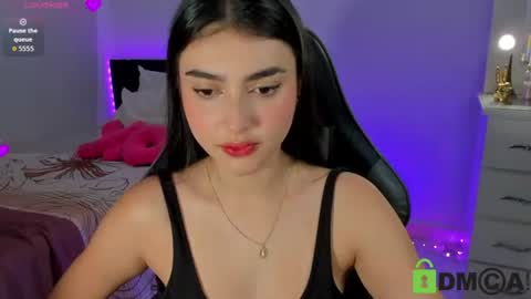 Esmeralda online show from July 17, 2026, 10:55 am