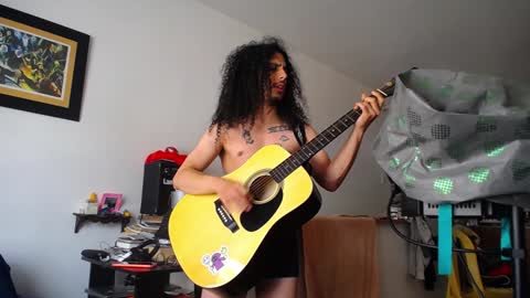 Snapshot of esnaider_man chatting on February 7, 2025, 5:07 pm Esnider online show from February 7, 2025, 5:07 pm