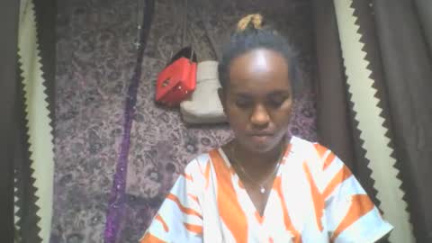 Snapshot of estanie chatting on October 18, 2025, 9:10 am estanie online show from October 18, 2025, 9:10 am