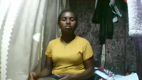 Snapshot of estanie chatting on November 10, 2025, 8:08 pm estanie online show from November 10, 2025, 8:08 pm