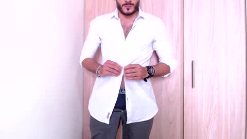 Snapshot of esteban_fer chatting on January 23, 2025, 9:50 pm Esteban Fernandez online show from January 23, 2025, 9:50 pm