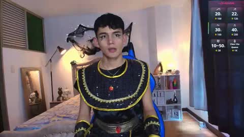 Snapshot of estebanperez_ chatting on October 31, 2025, 11:55 am Esteban online show from October 31, 2025, 11:55 am