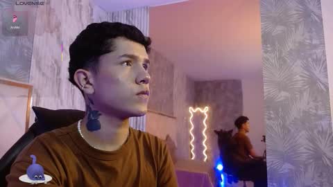 Snapshot of estefan_tay chatting on February 13, 2026, 7:21 pm estefan_tay online show from February 13, 2026, 7:21 pm