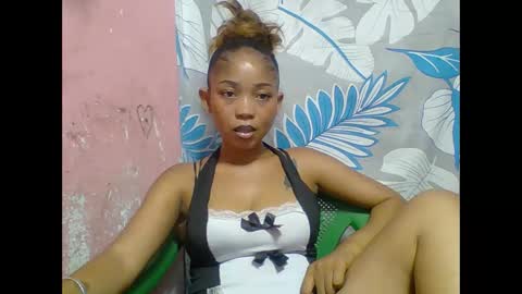 estelah20 online show from January 17, 2026, 7:57 am