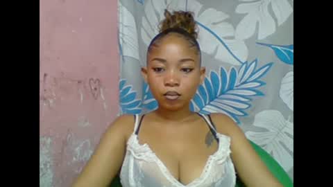 estelah20 online show from February 2, 2026, 5:17 am