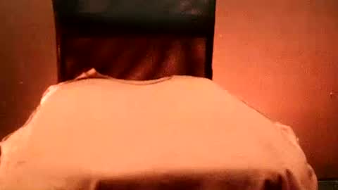 estelarseiya online show from March 25, 2026, 5:02 am