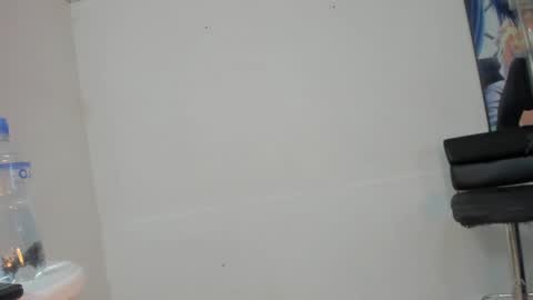 Snapshot of estephany_doll chatting on January 4, 2025, 2:46 pm Estephany online show from January 4, 2025, 2:46 pm