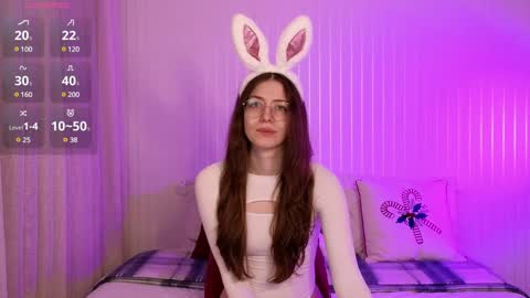 Ester online show from December 22, 2024, 10:15 pm