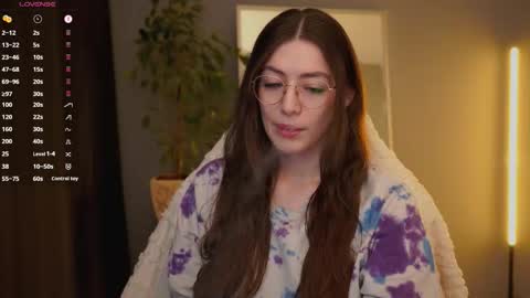 Ester online show from February 18, 2026, 2:29 am