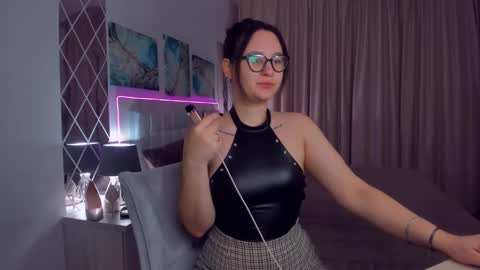 Snapshot of esterkiss chatting on January 20, 2025, 4:43 am Odelia online show from January 20, 2025, 4:43 am