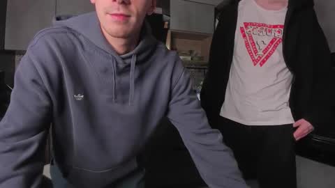 LOUIS online show from February 1, 2026, 7:56 pm