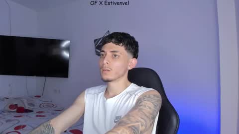 estivenvel online show from September 26, 2025, 6:34 pm