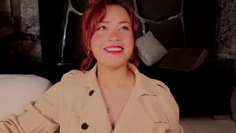 Snapshot of estrella05_ chatting on September 27, 2025, 4:39 am estrella05_ online show from September 27, 2025, 4:39 am