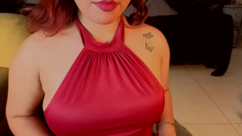 Snapshot of estrella05_ chatting on October 21, 2025, 4:13 am estrella05_ online show from October 21, 2025, 4:13 am