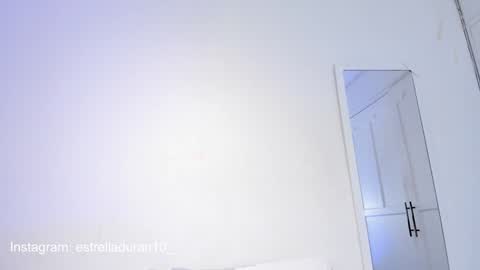 Estrellita online show from December 17, 2024, 11:05 pm