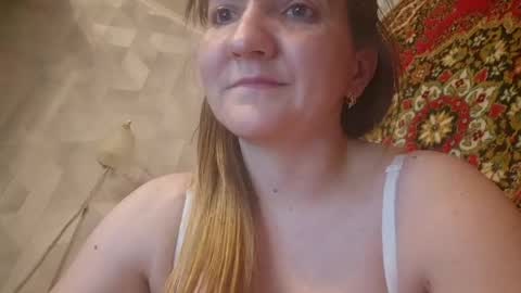 estrellawalters online show from May 16, 2026, 10:36 am