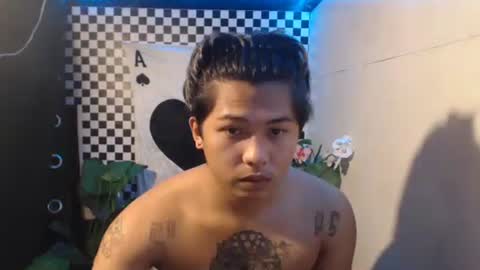 Snapshot of esward_tynn chatting on October 26, 2025, 5:24 am im esward tynn online show from October 26, 2025, 5:24 am