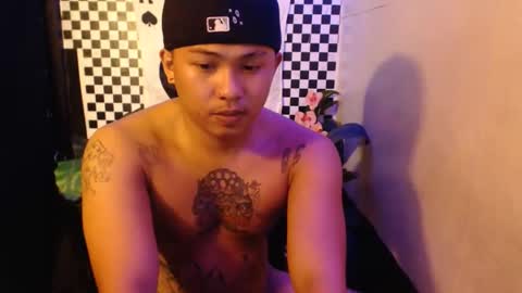 Snapshot of esward_tynn chatting on November 13, 2025, 7:13 pm im esward tynn online show from November 13, 2025, 7:13 pm