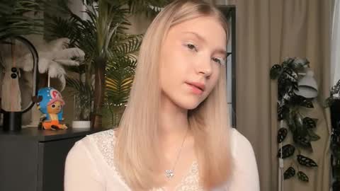 Natalie online show from February 18, 2026, 5:47 am