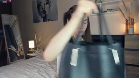 Mary online show from January 11, 2025, 7:28 am