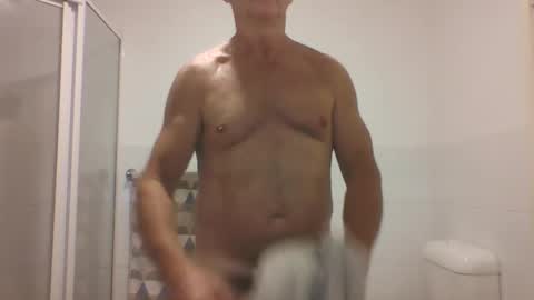 Snapshot of etextratestacle chatting on December 22, 2024, 5:42 pm ET online show from December 22, 2024, 5:42 pm