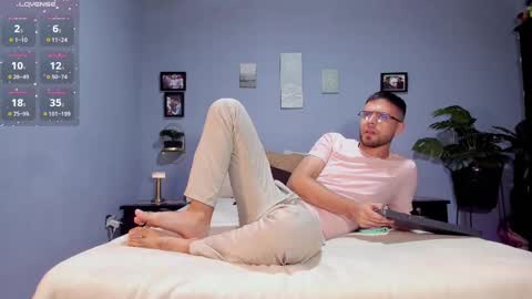 ADAM TAYLOR  ETHAN CAMBAL INDEPENDENT MODELS online show from February 24, 2025, 11:30 pm