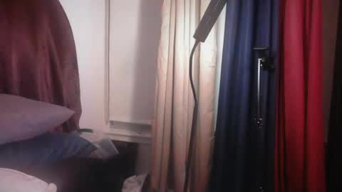 Bustedpussy online show from July 19, 2026, 7:12 am