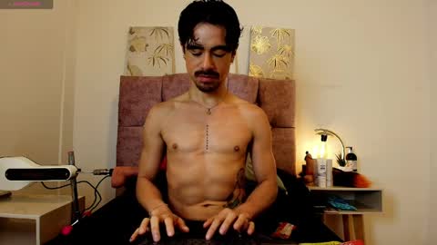 ethan  online show from April 10, 2026, 9:03 am