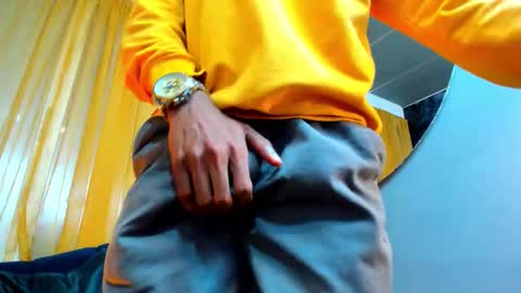 Snapshot of ethan_fox11 chatting on October 19, 2025, 2:40 pm King Ethan online show from October 19, 2025, 2:40 pm