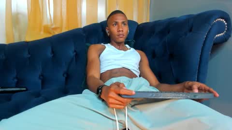 Snapshot of ethan_fox11 chatting on November 5, 2025, 3:12 pm King Ethan online show from November 5, 2025, 3:12 pm