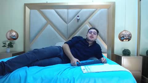 Snapshot of ethan_greys chatting on December 18, 2025, 2:06 am ethan_greys online show from December 18, 2025, 2:06 am