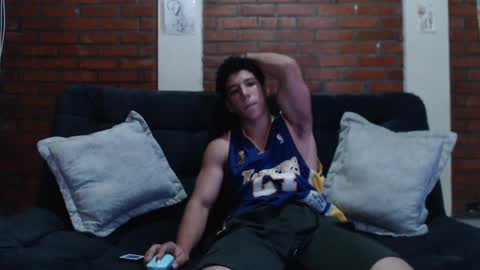 Snapshot of ethan_noir chatting on December 6, 2024, 2:57 am Ethan Noir online show from December 6, 2024, 2:57 am