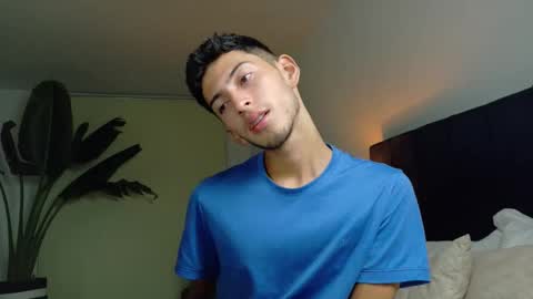 Joan online show from December 2, 2025, 4:40 am