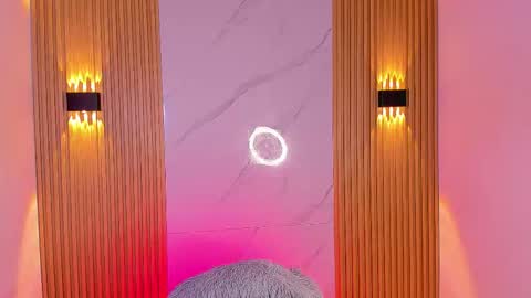 ethan_thouse online show from November 28, 2025, 7:49 pm