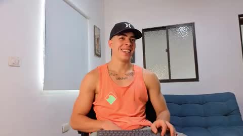 Snapshot of ethangreey1 chatting on November 9, 2025, 12:36 pm ethangreey1 online show from November 9, 2025, 12:36 pm