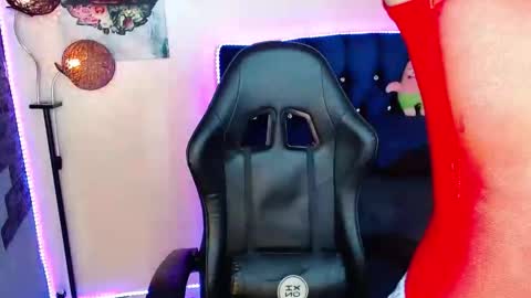 Ethan online show from May 16, 2026, 7:34 pm